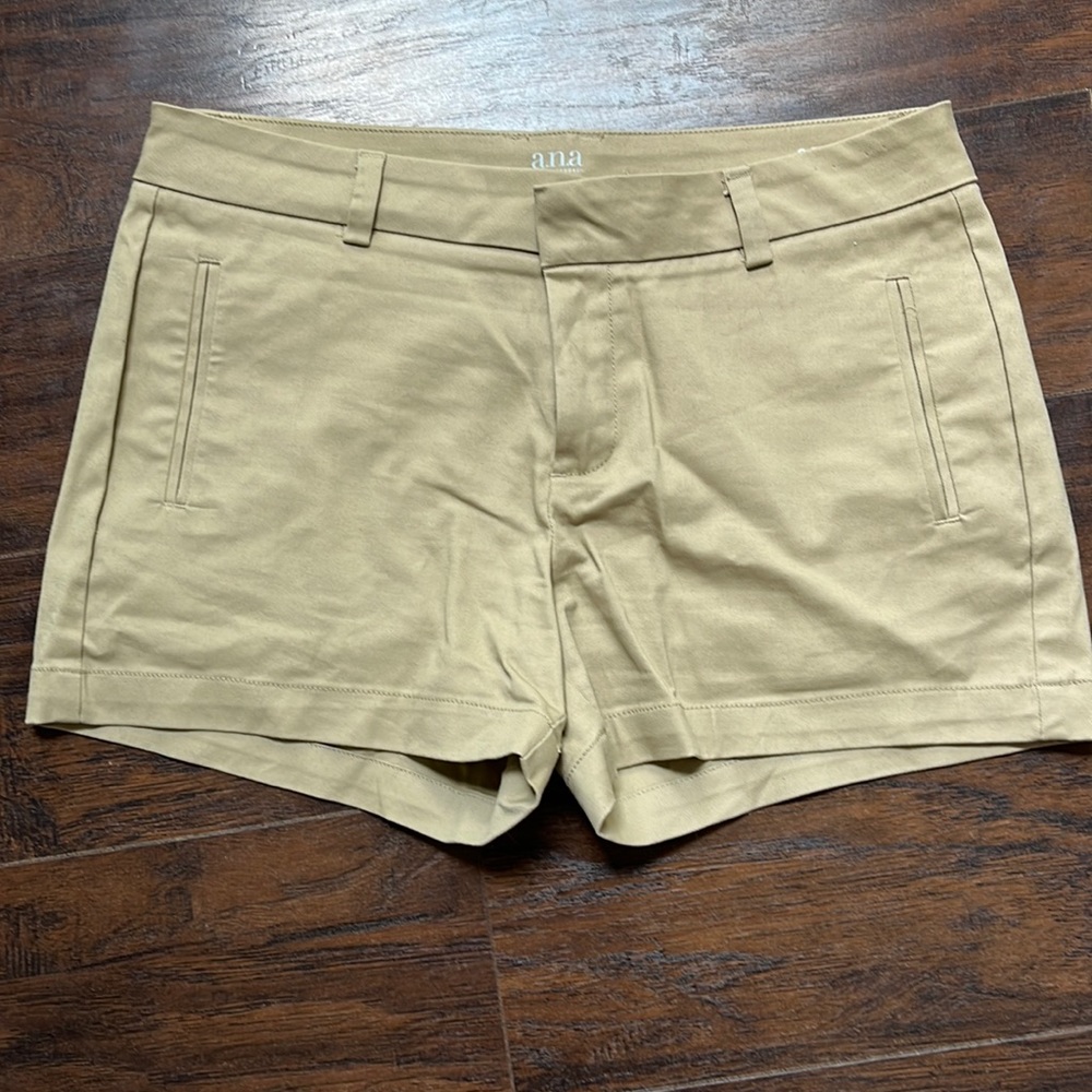 Women’s shorts